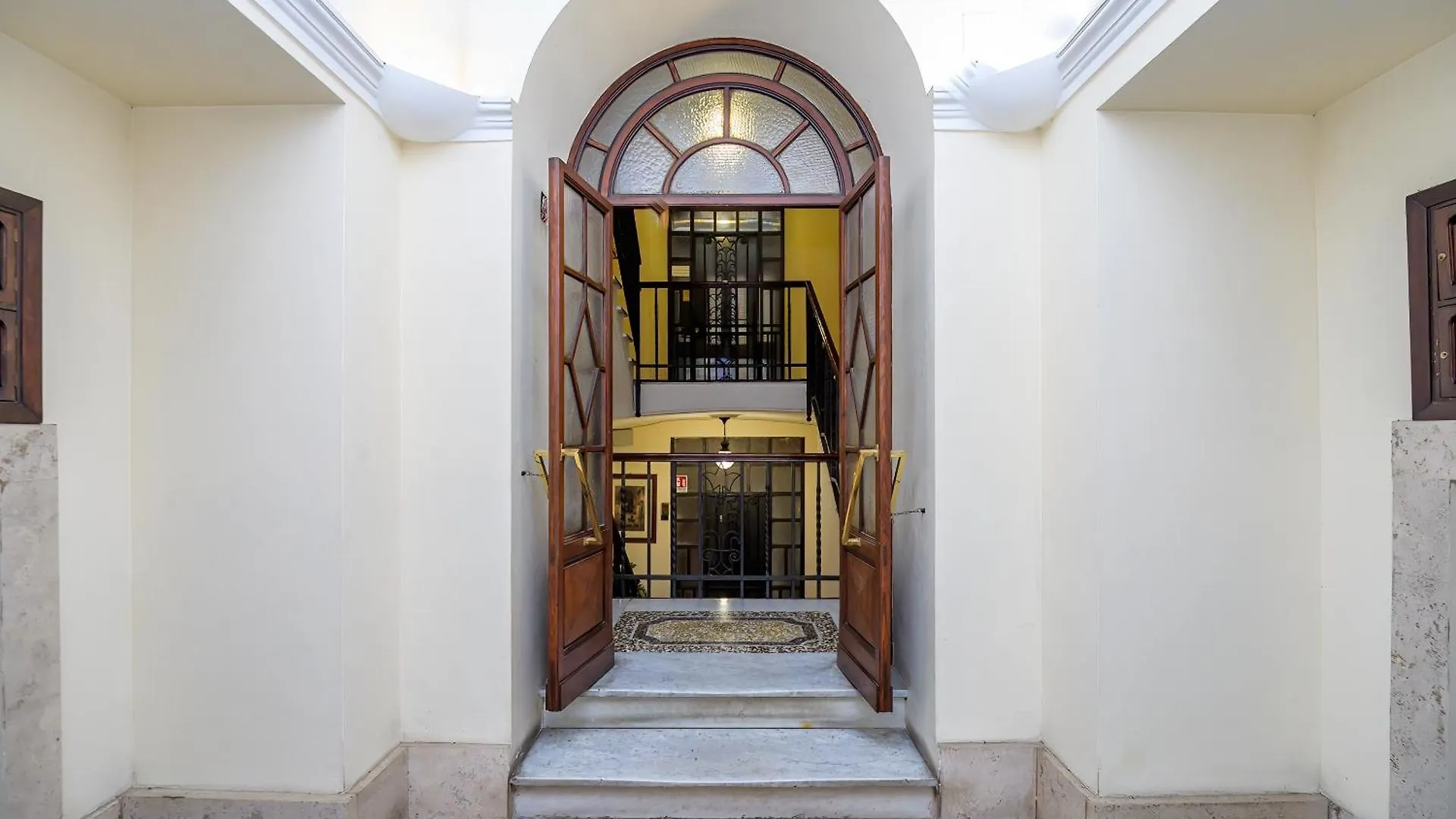 Apartment Salotto19 - Villa Borghese Rome