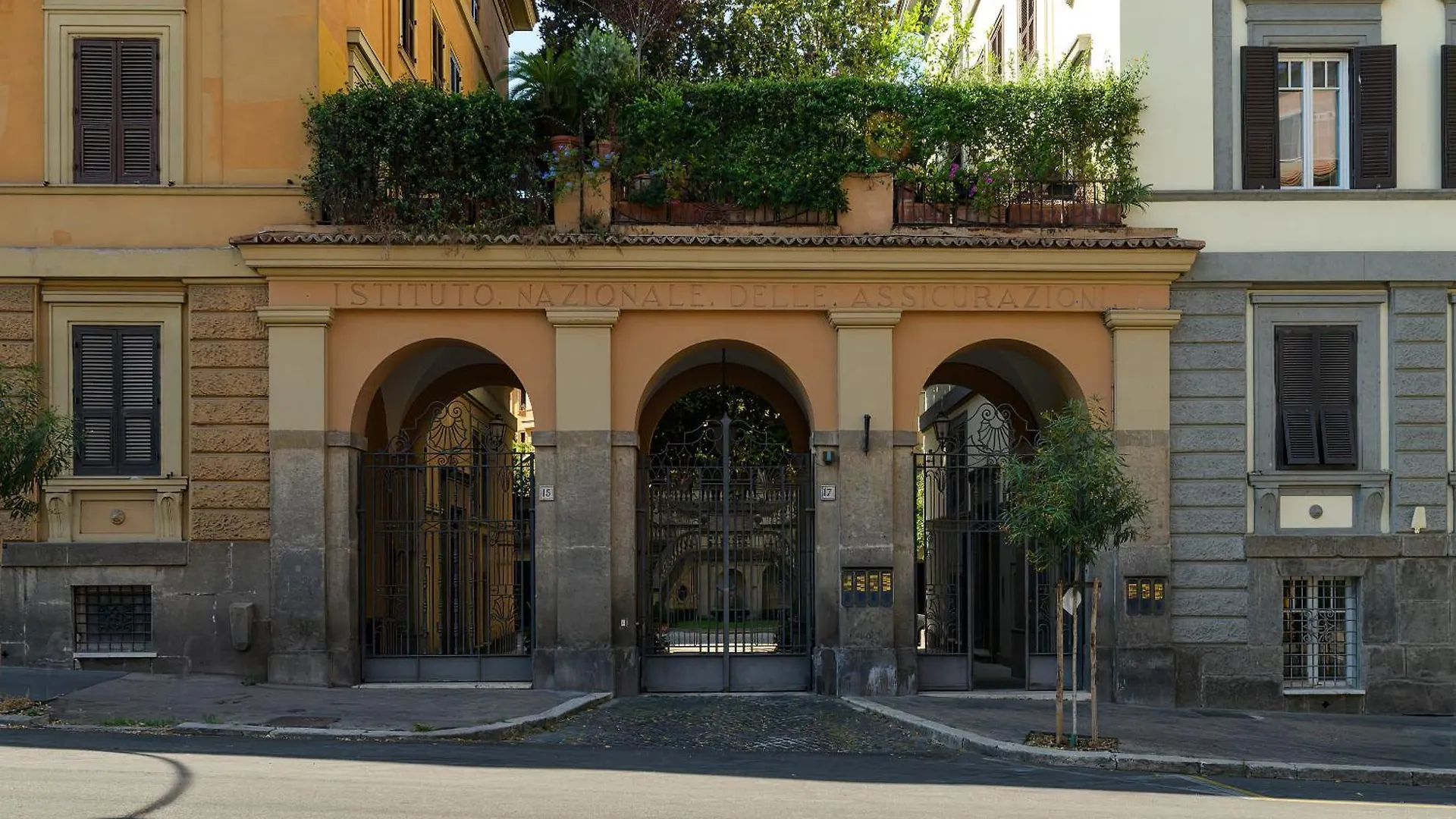 Salotto19 - Villa Borghese Rom