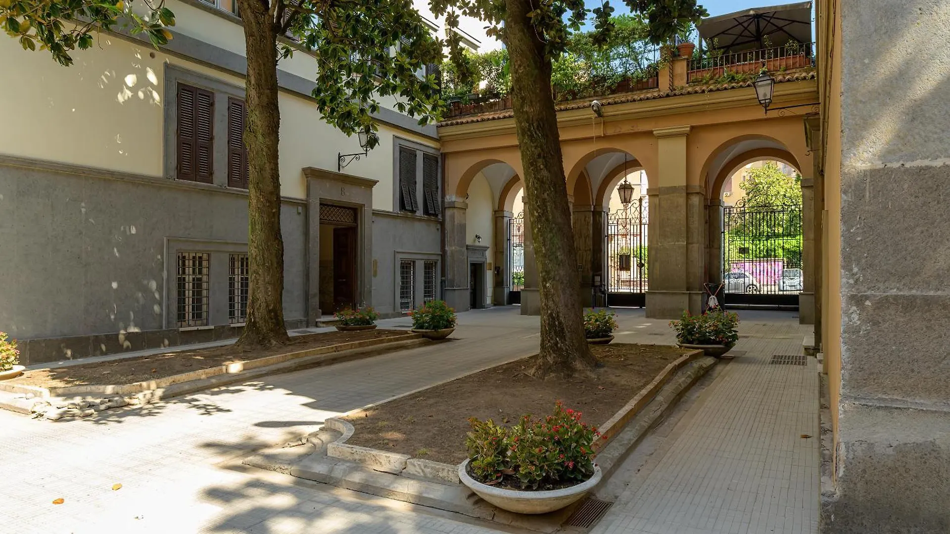 Salotto19 - Villa Borghese Rom